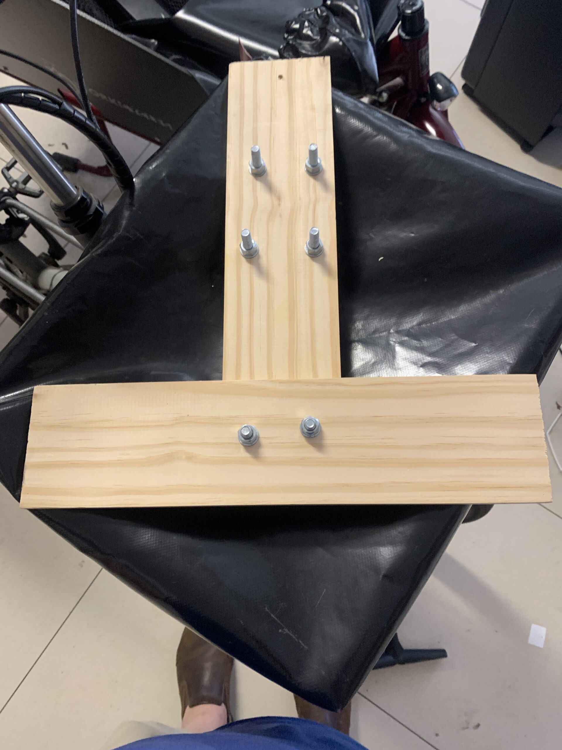 Workcycles kr8 car stand scaled